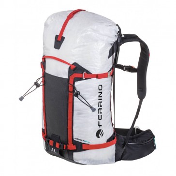 zaino ultra leggero instinct 30 ferrino per alpinismo